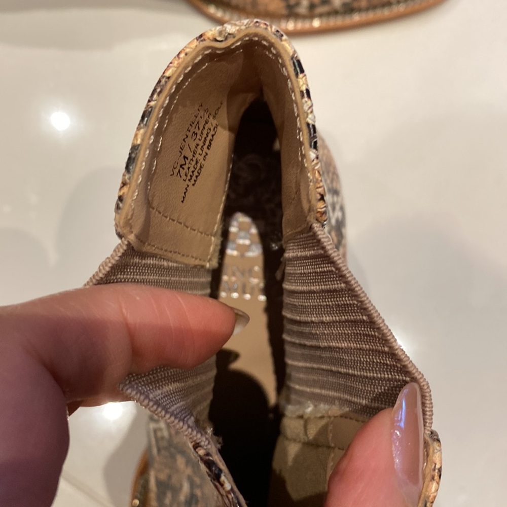 Vince Camuto snake skin booties. Brand new - Picture 7 of 8
